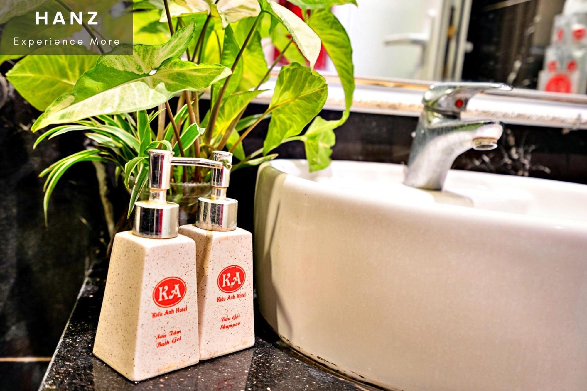 Kieu Anh Hotel Ha Noi Hanoi Buitenkant foto