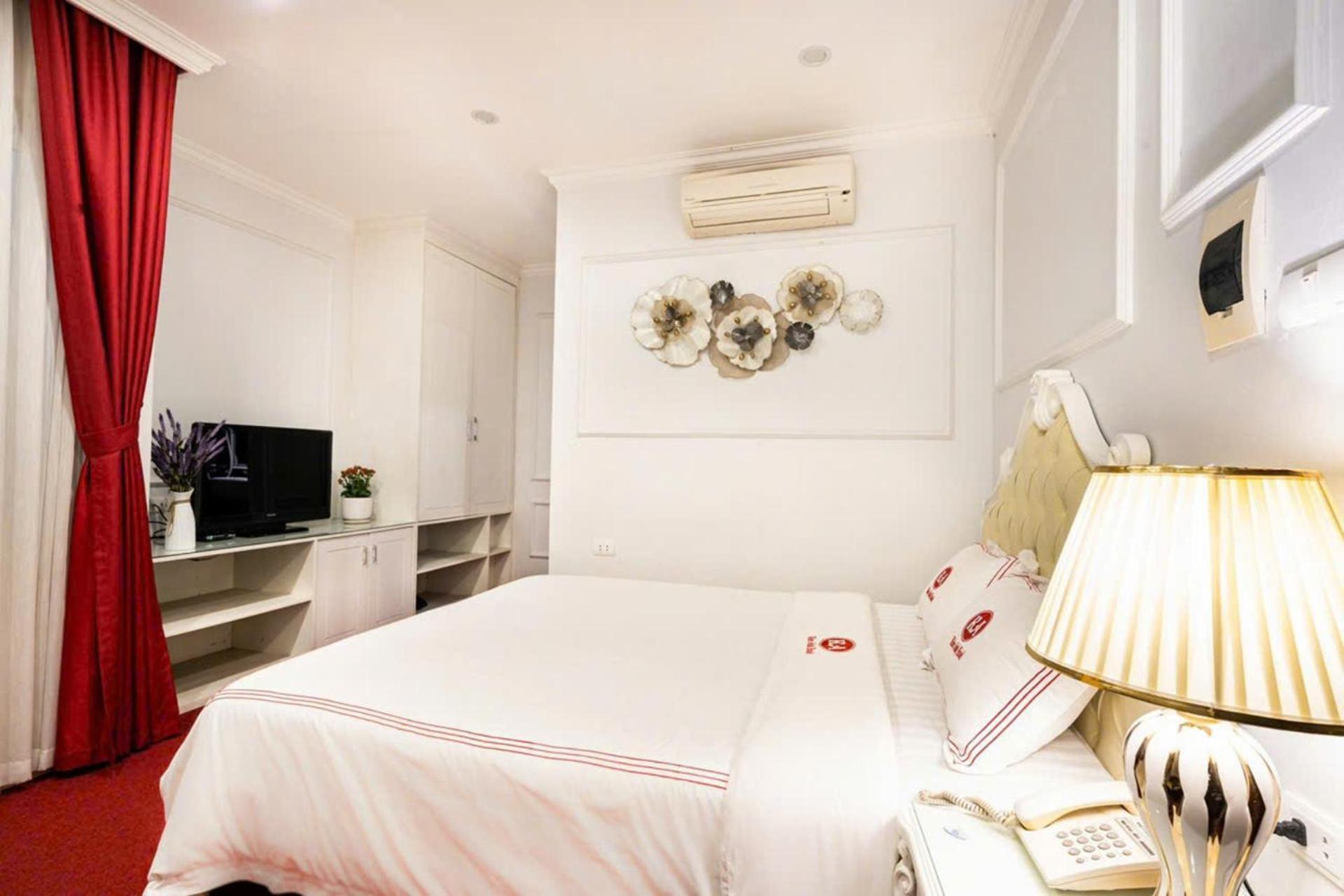 Kieu Anh Hotel Ha Noi Hanoi Buitenkant foto